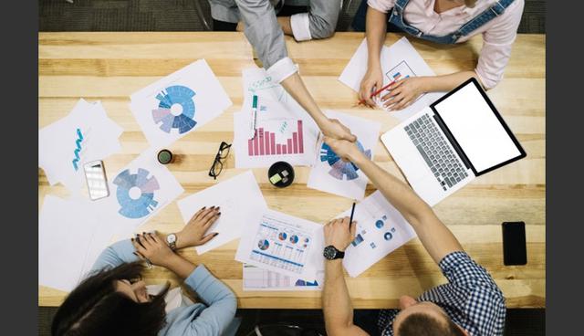 FOTO 4 | 4. ¿Qué negocios puedo generar?
Cuando el core competence está identificado, se convierte en una llave para ingresar a varios mercados potenciales, derivados de la actividad central. A su vez, el desarrollo de estos nuevos negocios interrelacionados, o core business potencia a los iniciales. Implica una diversificación enfocada en mi visión, en mi idea central del negocio. (Foto: Freepik)