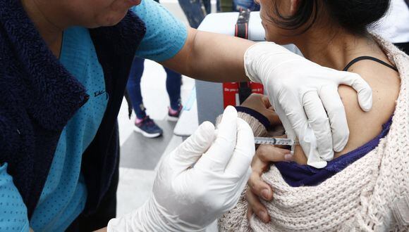 El Gobierno estudia cómo se aplicará la vacuna contra el COVID-19 en el Perú apenas esté disponible. (Foto: Piko Tamashiro / GEC / Referencial)