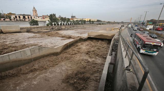 Río Rímac a las 7 de la mañana llegó a los 91.72 m3/s en la estación Chosica. A la medianoche alcanzó un pico máximo de 93.52 m3/s. Actualmente se encuentra en alerta naranja. (Foto: Andina)