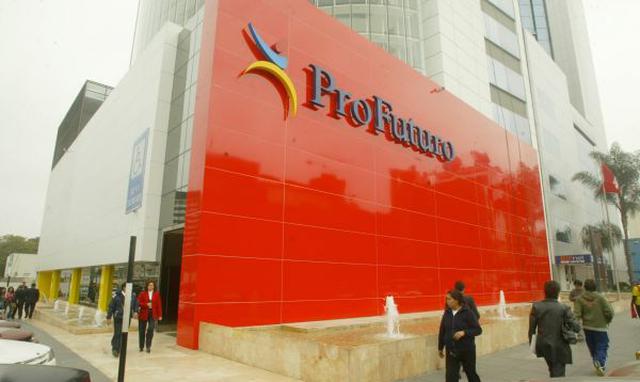 Los afiliados al Sistema Privado de Pensiones (SPP) de entre 21 y 30 años suman un millón 656,706 afiliados (27.5%), de entre 31 y 40 años son un millón 893,829 afiliados (31.4%), de entre 41 y 50 años un millón 476,689 (24.4%), de entre 51 y 60 años suma