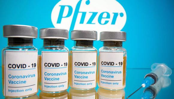 Esta semana llega en dos arribos, el lote de 700.000 dosis de la vacuna contra el COVID-19 del laboratorio Pfizer. (Foto: Reuters)