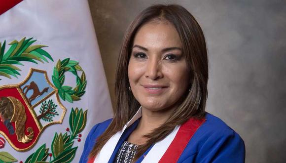 Magaly Ruíz, congresista de Alianza para el Progreso, es acusada de realizar una serie de cobros irregulares para apropiarse de parte del sueldo de sus trabajadores. (Foto: Congreso)