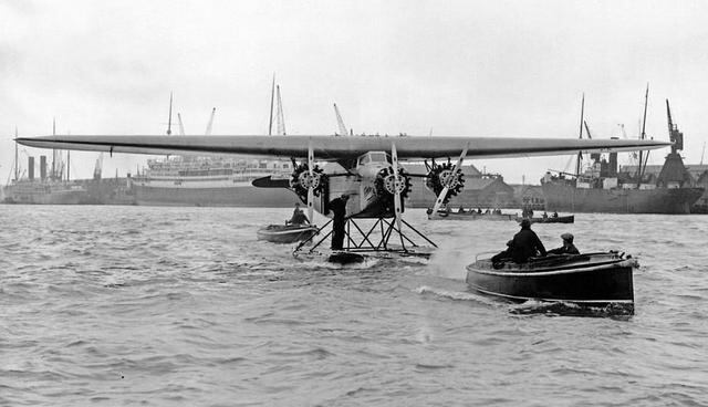 FOTO 3 |  Un famoso Fokker F VII tri-motor, que era conocido como la Cruz del Sur y realizó el primer cruce del Pacífico por aire. (Foto: The History Press)