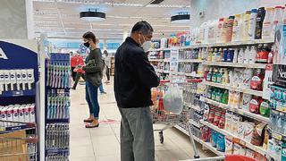 El 51% de peruanos dejó de comprar  sus marcas habituales por pandemia 
