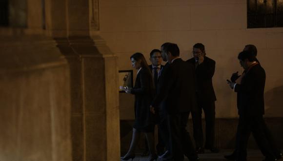 La fiscal de la Nación, Patricia Benavides, llegó hasta Palacio de Gobierno. (Foto: GEC)