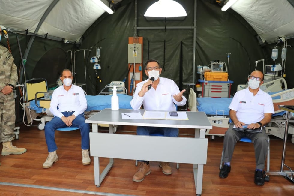 El presidente Martín Vizcarra dio alcances del COVID-19 en el país junto con los ministros de Defensa, Walter Martos, y de Salud, Víctor Zamora.  (Foto: PCM)