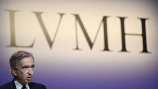 El grupo francés de lujo LVMH batió récords de ventas y beneficio en 2022
