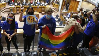 Congreso de Chile aprueba el matrimonio entre personas del mismo sexo