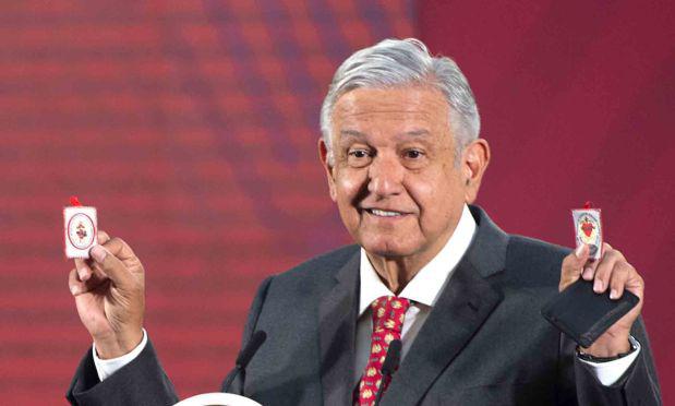 López Obrador presentó su reapertura el 18 de mayo con mucha fanfarria, justo cuando nuevos casos del virus han estado alcanzando récords diarios y algunos expertos en salud advirtieran que es demasiado pronto para volver al trabajo.