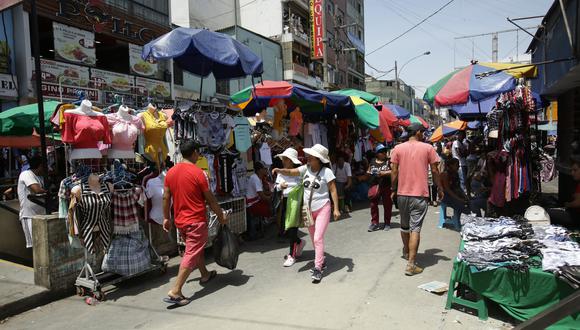 La población subempleada disminuyó en 3.3% (59,600 personas) en el 2019 en Lima Metropolitana, informó el INEI. (Foto: GEC)