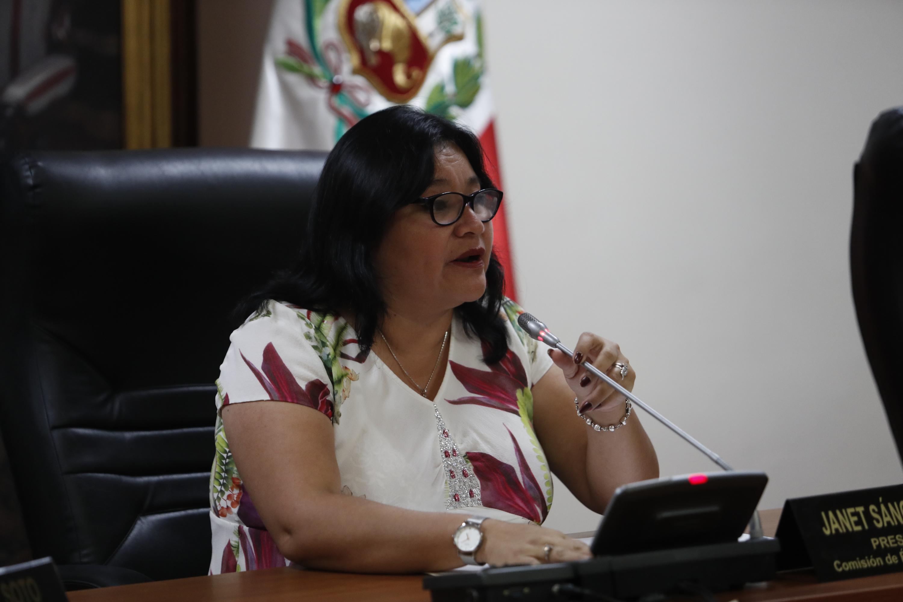 Janet Sánchez dijo no desesperarse por postular a la vicepresidencia o presidencia de la Mesa Directiva. (Foto: GEC)