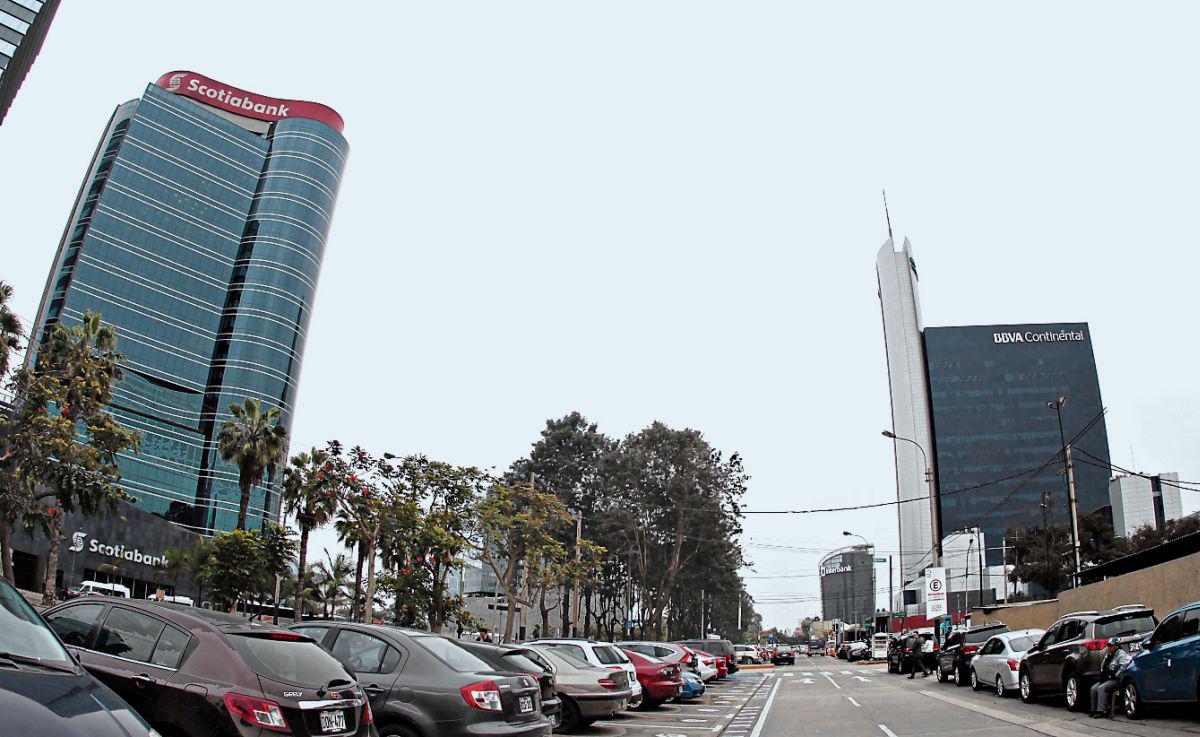 Bancos. En el segmento de tarjetas de crédito hubo cambios en los cuatro primeros lugares del ranking. (Foto: Manuel  Melgar /GEC)