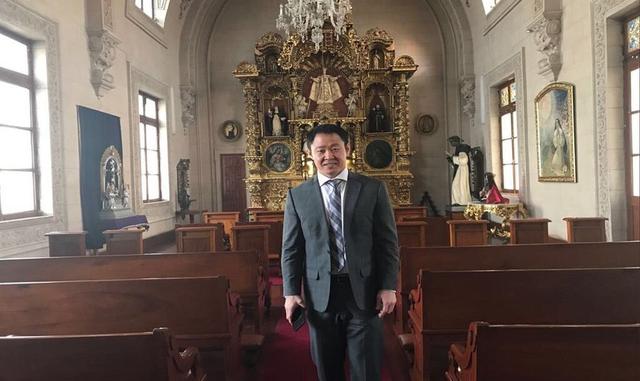 FOTO 2 | Kenji retornó a las instalaciones de Palacio de Gobierno después de 18 años.