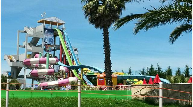 Aquopolis, Mar del Plata, Argentina. “muy buen parque de diversiones!”