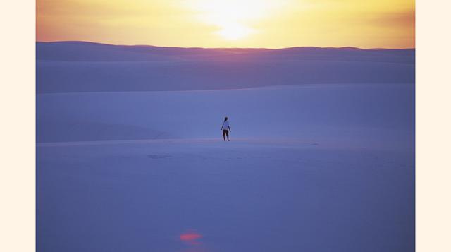 FOTO 4 | El silencio, la soledad y la paz reinan en el Parque de los Lençóis Maranhenses, en Brasil, que despliega un ecosistema salpicado de dunas blanquísimas.