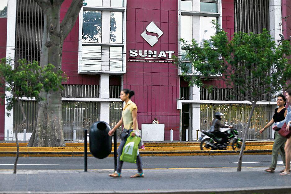 El Ministerio de Economía y Finanzas se encuentra trabajando una nueva Tabla de Infracciones y Sanciones Aduaneras. (USI)