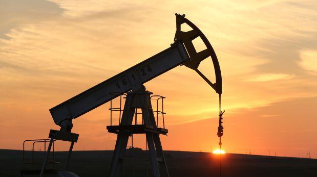 En lo que va de año los precios del petróleo bajaron cerca de 15%. El lunes, por primera vez en un año, barril del WTI cayó por debajo de US$ 50 y el del Brent, la referencia en Europa, por debajo de US$ 55.(Foto: Archivo)