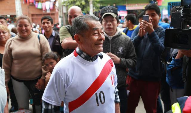 FOTO 7 | “El ánimo positivo que se dispararía no necesariamente estaría vinculado a una mejor percepción sobre nuestra situación económica, sino al logro de un ‘objetivo nacional’”, dijo Grisolle. (Foto: USI)