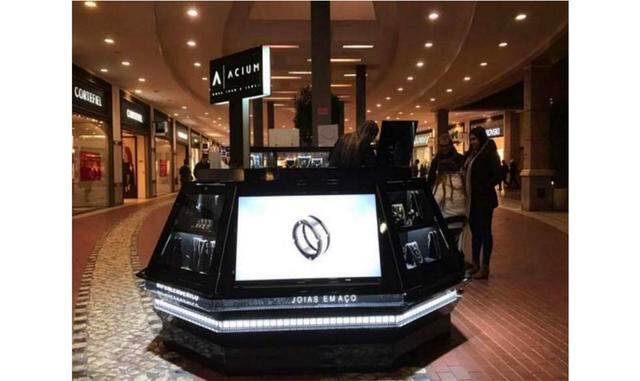 FOTO 13 | Acium. Esta franquicia de origen brasileño resume sus ventajas competitivas en "la recompra del negocio, modelo llave en mano, no necesaria experiencia previa y liderazgo de la marca a escala mundial en joyería de acero". Como potencia