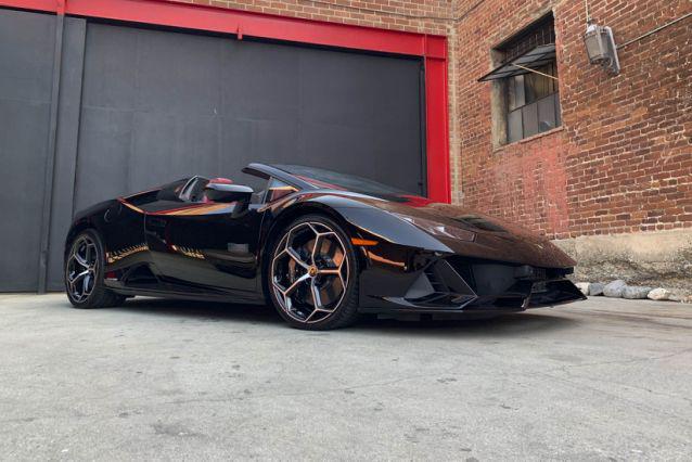 Lamborghini Huracan EVO Spyder 2020.