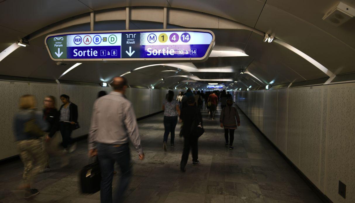 Caos en París por huelga de transportistas contra reforma de pensiones. (Foto: AFP)