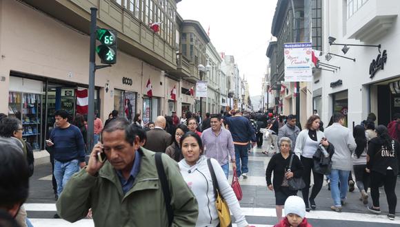Uno de cada cinco peruanos no conoce a ninguno de los ministros de Vizcarra