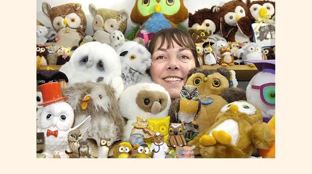Búhos de juguete. Pam Baker cuenta con más de 18,000 objetos en forma de lechuzas. (Foto: loquenosabias)