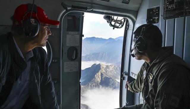 Vizcarra en una inspección por helicóptero. (Foto: Presidencia de la República)