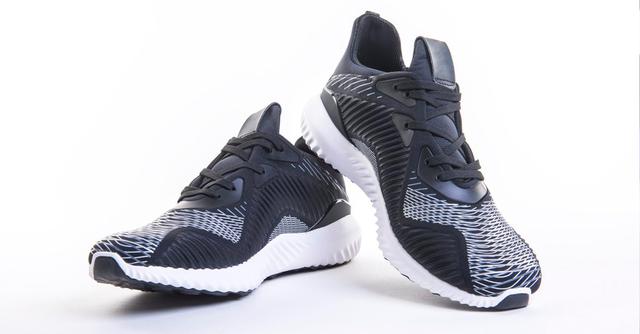 FOTO 2 | 2. Zapatillas deportivas (Foto: iStock)