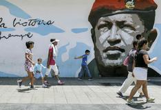 Congreso venezolano dice que la economía se hundió un 25% en primer semestre
