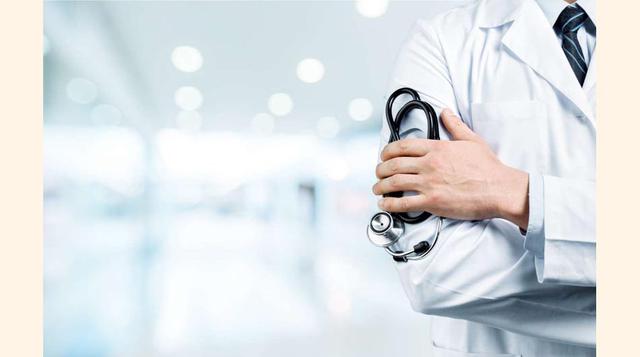 FOTO 12 | Fue al mirar a los niños jugar con una aguja en un poste (el sonido salía por los dos lados del poste), cuando el doctor francés René Laennec descubrió el mecanismo para escuchar el ritmo cardiaco de las mujeres corpulentas (pues era más complic