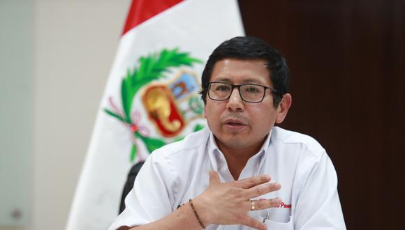 Edmer Trujillo acudió a la fiscalía anticorrupción de Moquegua. (Foto: GEC)