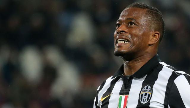Patrice Evra |Cerrando la defensa estaría el francés Patrice Evra. Su recorrido por el lado izquierdo es clave para detener los ataques rivales y enviar buenos centros. Está valorizado en más de 2 millones de dólares. (AFP)