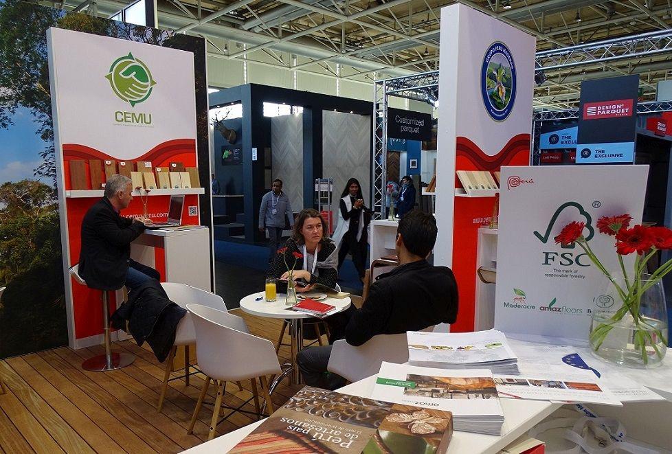 Empresarios peruanos del sector maderero participaron en la feria alemana Domotex 2019. (Foto: Difusión)