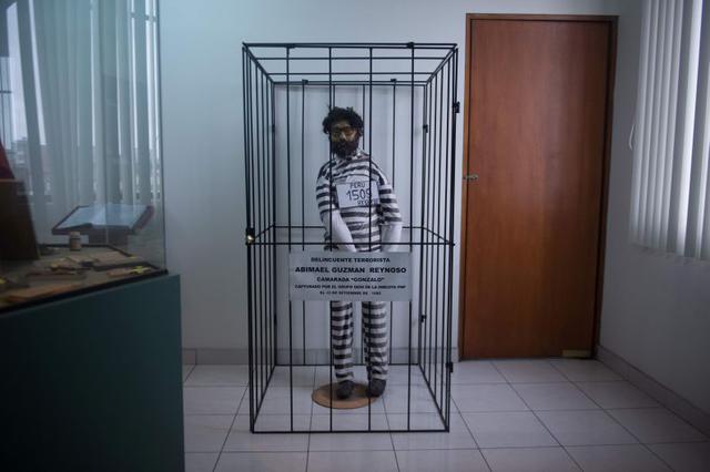 Tras su captura y un frustrado acuerdo de paz en 1993 con el gobierno de Alberto Fujimori, hoy solo subsiste una facción remanente de unos 400 hombres aliada al narcotráfico en el sureste de Perú. La policía sospecha que bajo el engaño de sumarse a la dem