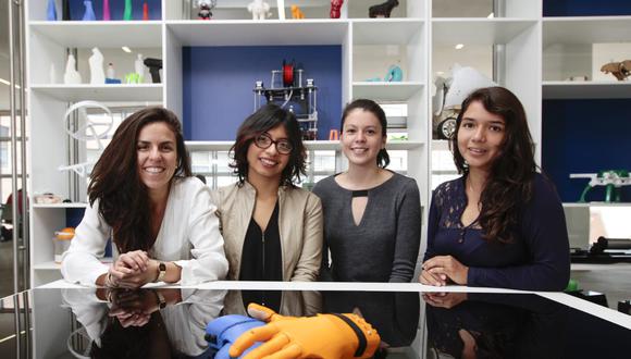Un equipo de investigadoras inventaron la primera prótesis parcial de mano en el Perú (Foto: Difusión Indecopi)
