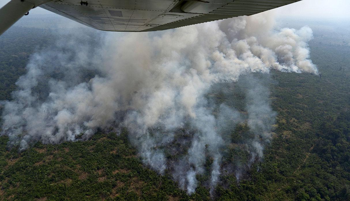 El fuego no se detiene en la Amazonía brasileña. (Foto: AFP)