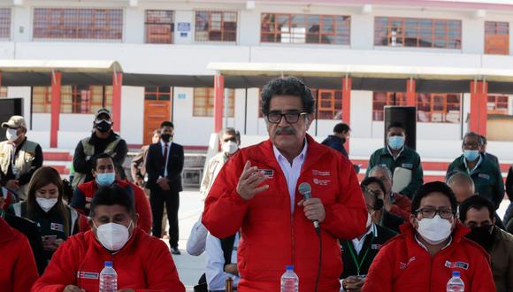 El ministro Andrés Alencastre, durante su intervención en el XVI Consejo de Ministros Descentralizado que se realizó en Tacna. Foto: Midagri.