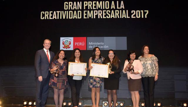 El Ministerio de Educación (Minedu) se hizo acreedor del Gran Premio a la Creatividad Empresarial 2017 por la notable labor  que ejercen los colegios de alto rendimiento (COAR) y que han permitido que estudiantes  sobresalientes de bajos recursos de todo país accedan a un servicio educativo con altos estándares de calidad.