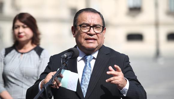 “Nosotros no somos el gabinete de Pedro Castillo”, subrayó el jefe del Gabinete, tras negar contrataciones irregulares en la PCM.   (Fotos: jorge.cerdan/GEC)