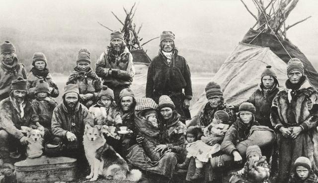 FOTO 10 | El pueblo sami. Este verano los samis sufrieron un duro golpe, cuando varios incendios arrasaron cerca de 20,000 hectáreas de bosque, destruyendo los pastos del invierno.