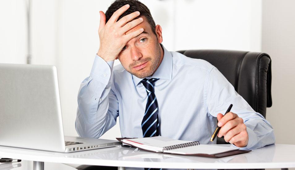 FOTO 13 |13. Sin crecimiento. No invierten en ellos mismos para ser mejores personas y avanzar en la empresa.

Bonus: No apoya la cultura empresarial. No entienden la importancia que tiene esto para que la empresa sea exitosa. Cualquier empleado que no está dispuesto a ayudar a mejorar la cultura organizacional, debería irse porque si no arruinará al resto del equipo.