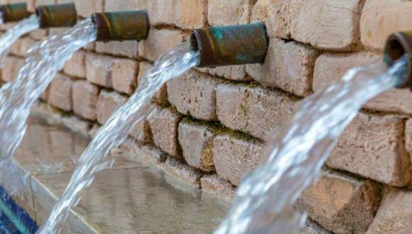 Comisión de Defensa de Consumidor y Organismos Reguladores del Congreso de la Republica sostuvo que  se  debe garantizar el abastecimiento de agua potable en la capital.   (Foto: Pixabay)