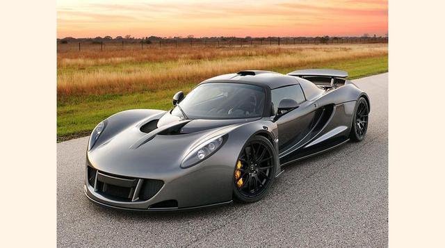 Hennessey Venom GT. Equipado con un motor V8 de siete litros. Con una aceleración de 0-100km/h en 2.5 segundos. Precio: US$ 600,000. (Foto: Megaricos)