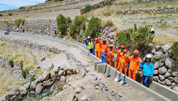 El canal de riego Martes Cruz, de 1,2 kilómetros de extensión, presenta 100% de avance físico y se ubica en el distrito candaraveño de Camilaca. (Foto: Southern Perú)
