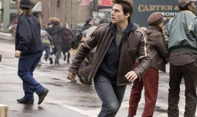 FOTO 13 | 8. Tom Cruise: US$ 3,777 millones. Cruise en "War of the Worlds" de Paramount Pictures. Su película más taquillera: "La guerra de los mundos" (US$ 234.3 millones)