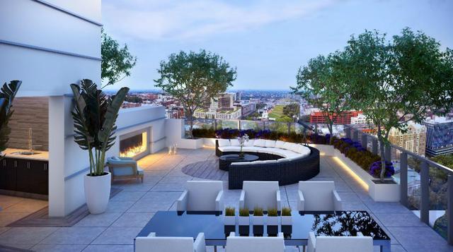 Philadelphia. Un héroe anónimo en Philly está dispuesto a imponer un nuevo record al aceptar comprar por US$ 17.85 millones un penthouse en Walnut. El precio promedio: US$ 131,100.