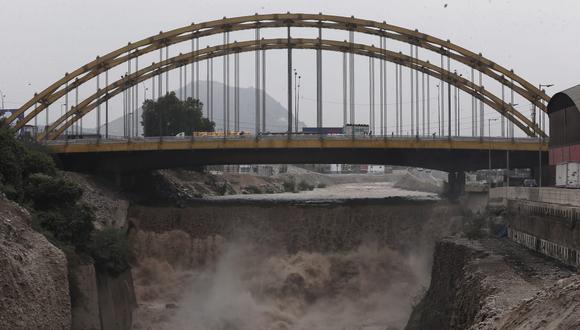 Senamhi actualizó nivel del río Rímac tras incremento de su caudal registrados en los últimos días. (Foto: Andrés Paredes / @photo.gec)