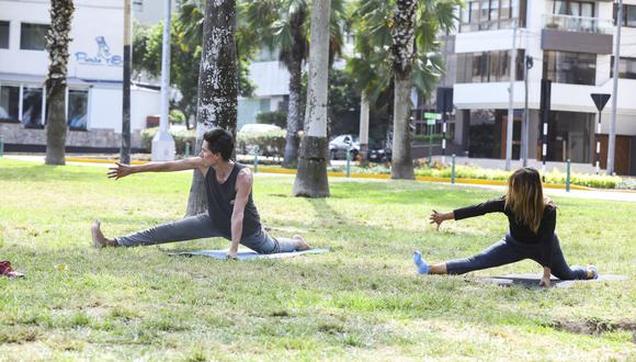 Esta semana, la Municipalidad de Miraflores dispuso la solicitud de permisos si más de 15 personas hacen un picnic y el pago de una tasa si se realiza actividad física con instructores. (Foto: Giancarlo Avila)