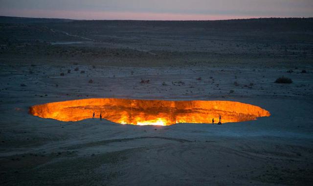 FOTO 17 | SEPTIEMBRE. Ruta de la Seda. La mítica Ruta de la Seda sigue espléndida en Asia central (del mar Caspio a la antigua plaza comercial de Kashgar, ya en China), especialmente en septiembre: ni el calor es sofocante en los desiertos de Turkmenistán